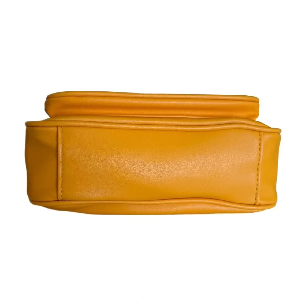 NWT! Badgley Mischka Handbag Yellow Vegan Leather - Picture 5 of 6